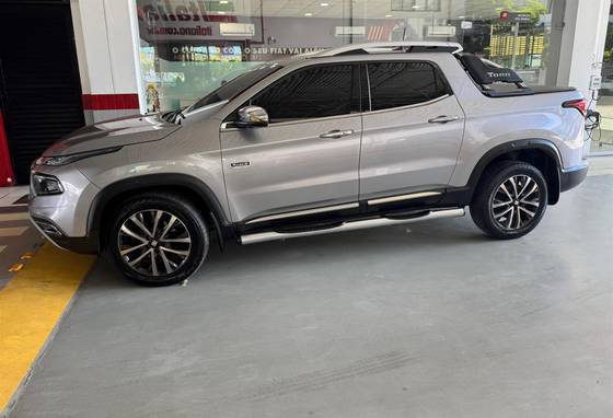 FIAT TORO 2.0 16V TURBO DIESEL RANCH 4WD AT9